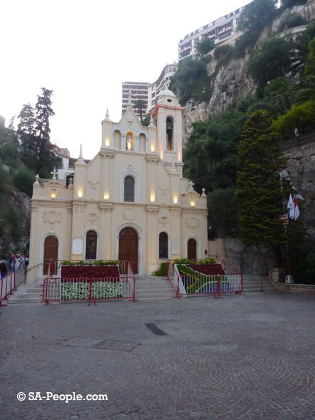 The SA Flag even appears in the flowerbeds outside the famous St Devota church in Monaco