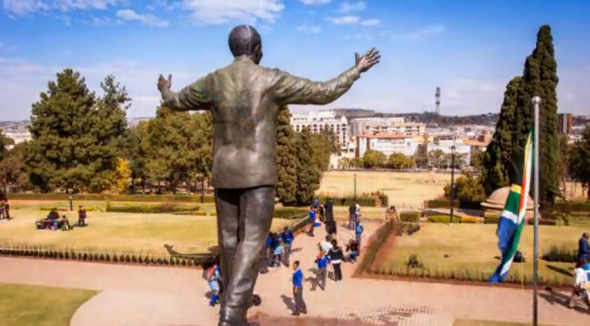 Mandela Statue