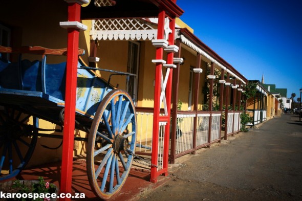 Victorian-era Market Street in downtown Cradock: Die Tuishuise.