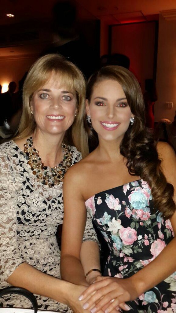 Miss World Rolene Strauss with her mom