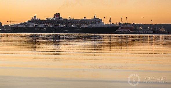 Queen Mary 2 in Durban, South Africa
