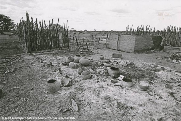 © Joost Guntenaar/ AAM and Southern Africa Collection IISG. Village bombed by SADF, south Angola 1981
