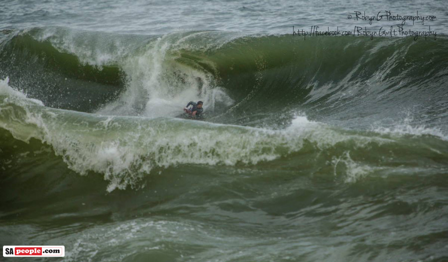 kalk-bay-high-tide-surfing