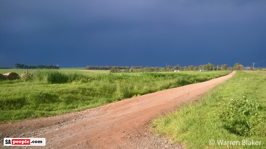 Dusty farm road