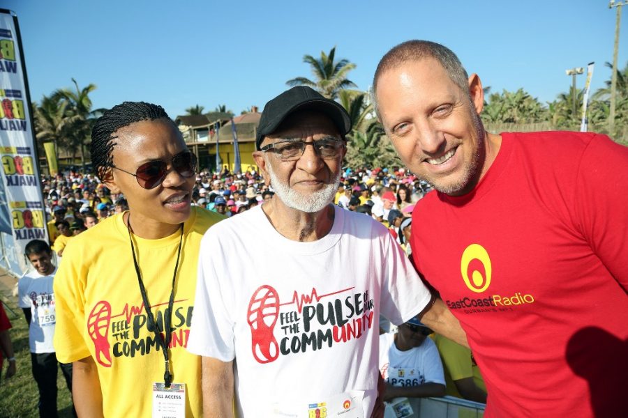 The oldest participant, 85 year old Ahmed Dawjee, with East Coast Radio’s General Manager, Boni Mchunu and presenter Damon Beard