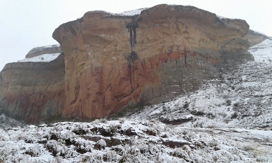 Source: SnowReportSA. Photo by Melisna MG Grobler - Golden Gate Highlands National Park (Free State)