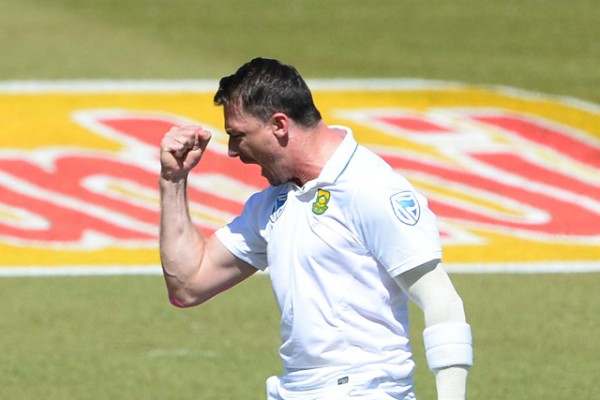 PRETORIA, SOUTH AFRICA - AUGUST 30: Dale Steyn of the Proteas celebrates the wicket of Tom Latham of New Zealand during day 4 of the 2nd Sunfoil International Test match between South Africa and New Zealand at SuperSport Park on August 30, 2016 in Pretoria, South Africa. (Photo by Lee Warren/Gallo Images)