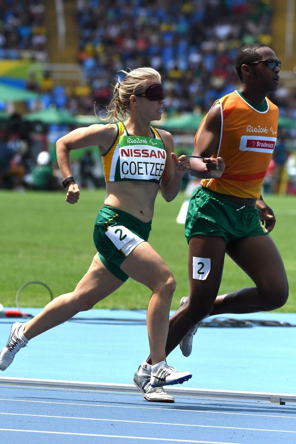 RIO DE JANEIRO, BRAZIL. 15 September 2016. South Africa's Louzanne Coetzee and her guide Khotatso Mokone during the 1 500m of the Paralympics in Rio de Janeiro today.  Copyright picture by WESSEL OOSTHUIZEN / SASPA