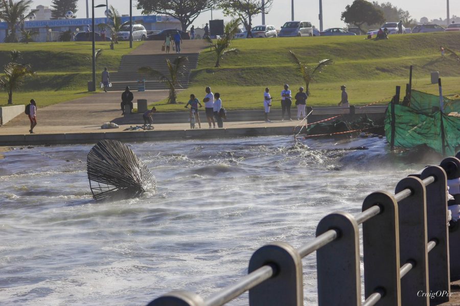 Massive waves in Durban