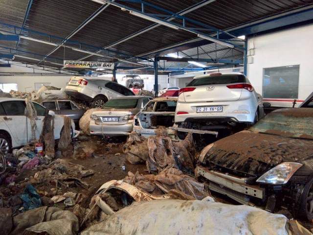 cars-damage-from-flood