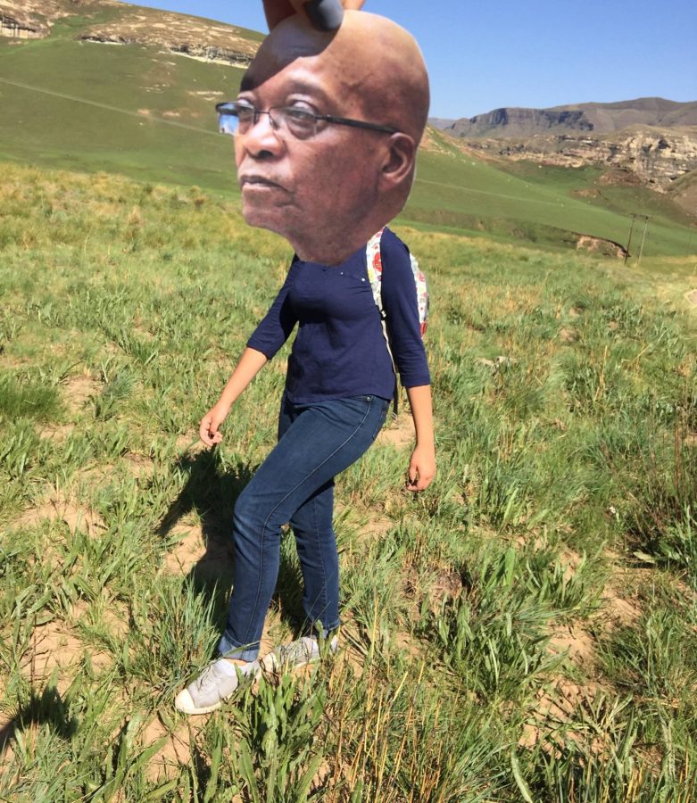 DAILY ZUMPIE (130): ZUMPIE TAKES A HIKE! Spotted at the Golden Gate National Park recently: Horses, baboos, antelopes and an animal that won't go extinct - Zumpie! Let's hope Zumpie does in parliament what he did in nature - take a hike. Yeah, just keep walking, buddy.