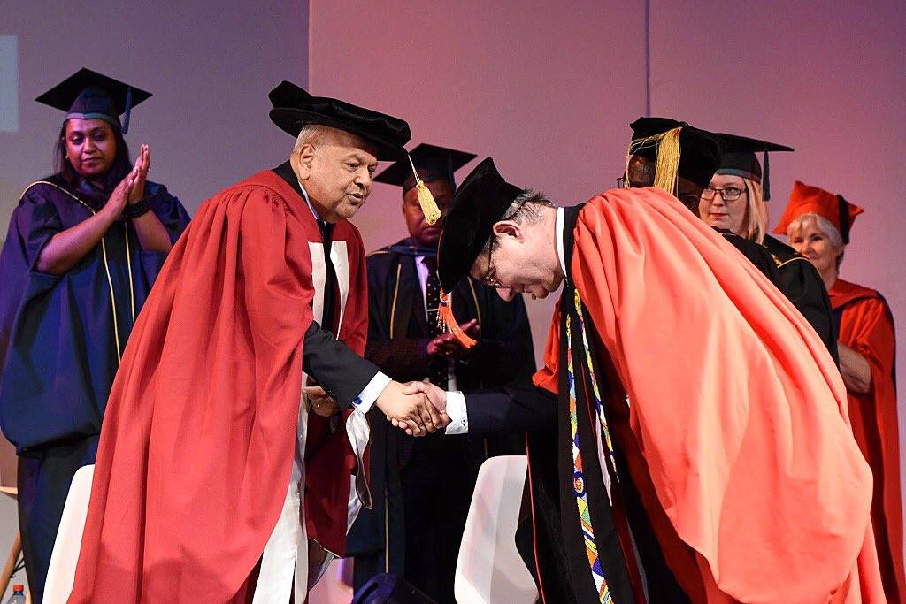 Pravin Gordhan Receives International Doctorate from Prestigious UK ...