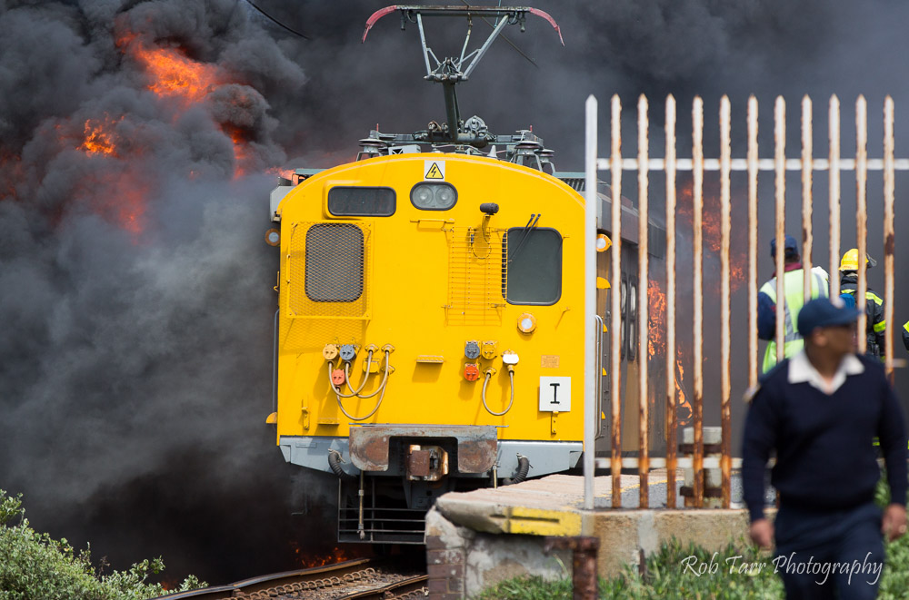 glencairn metro train fire