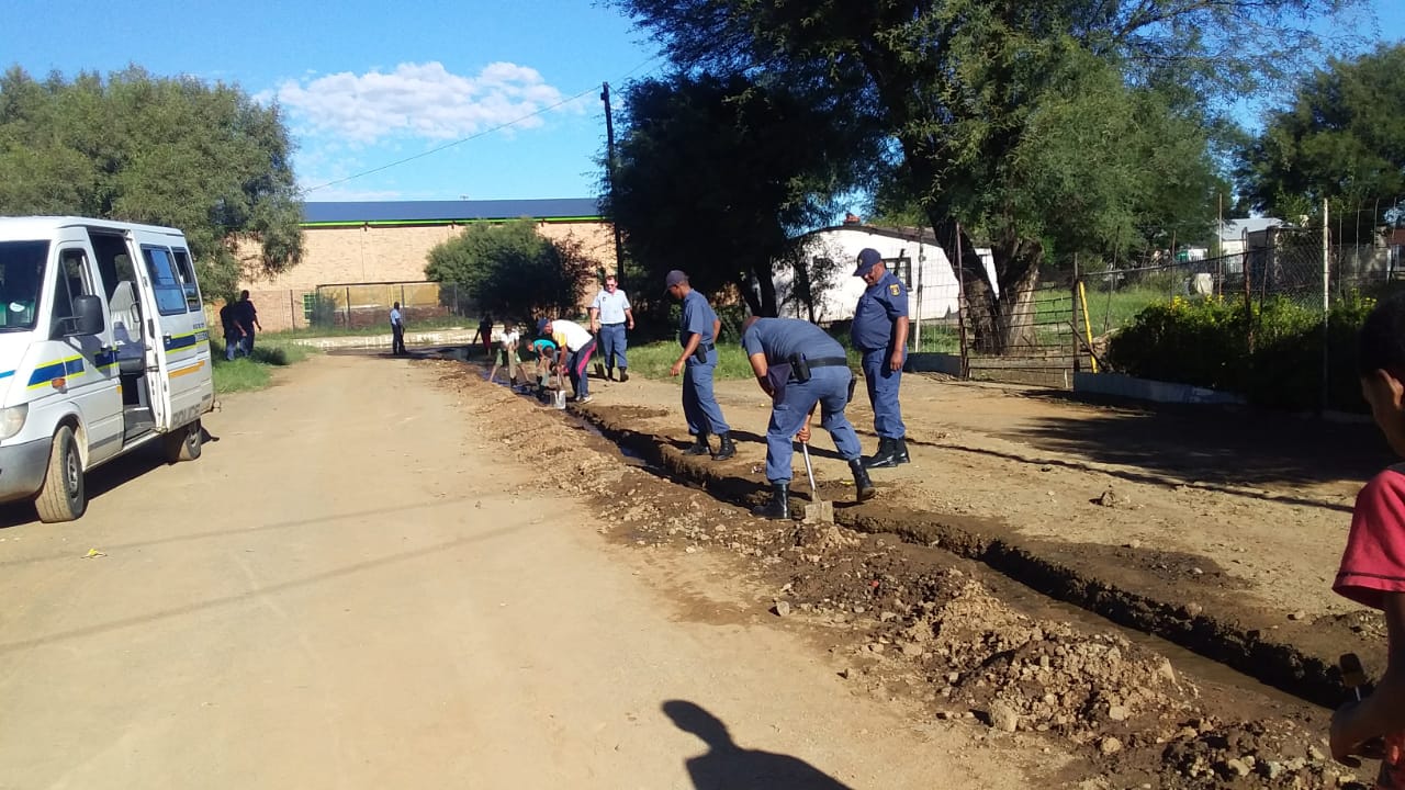 police assist kimberley residents 3 flooded