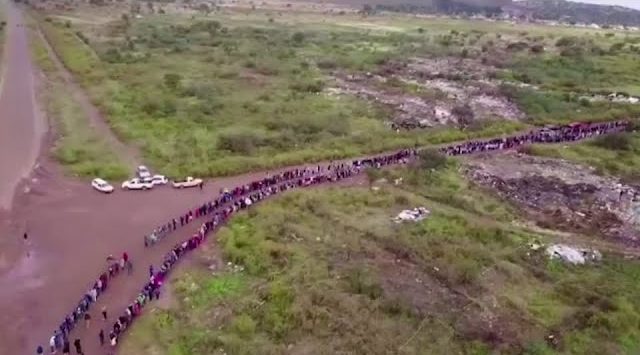 miles long queue starving people south africa