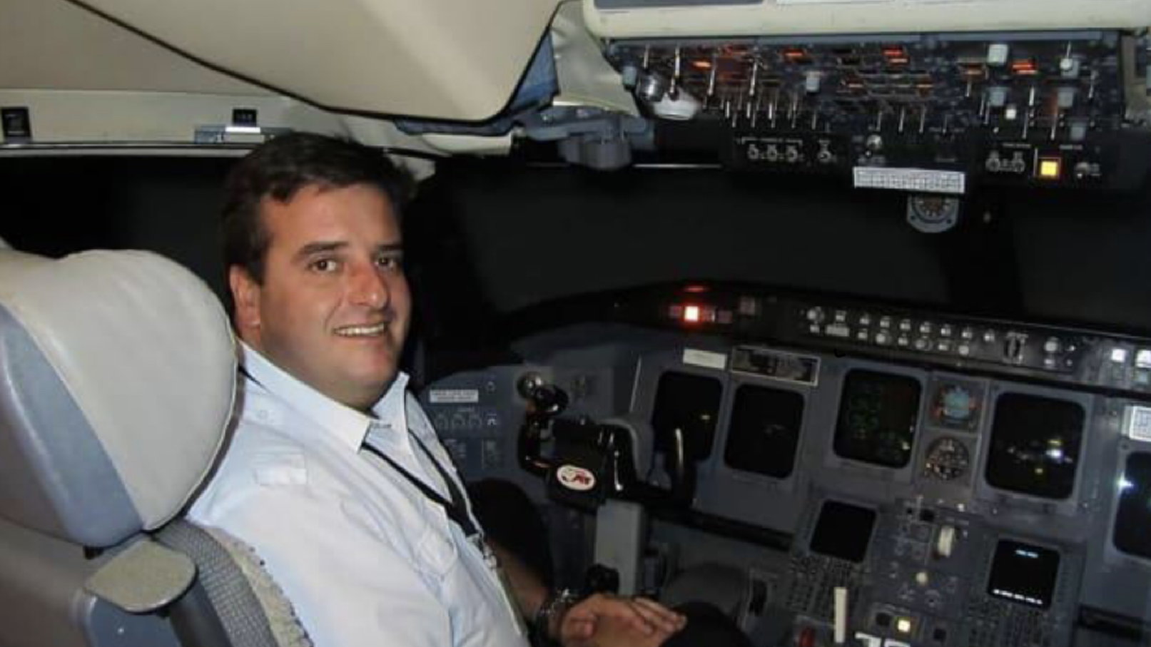 South African expat pilot rescue South Africans China Tertius Myburgh