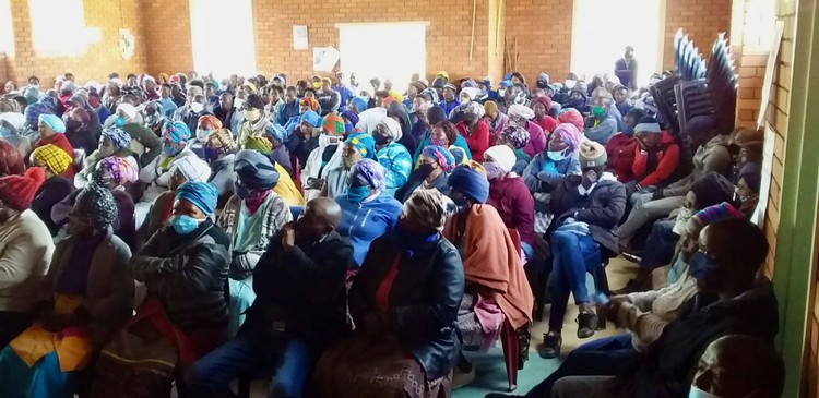 Villagers meet after three suspected criminals were killed by vigilantes in the Eastern Cape town of Cacadu. Photo: Nombulelo Damba-Hendrik