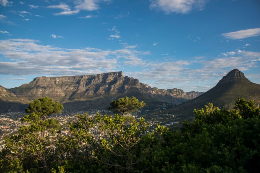 Table Mountain, Lions Head
