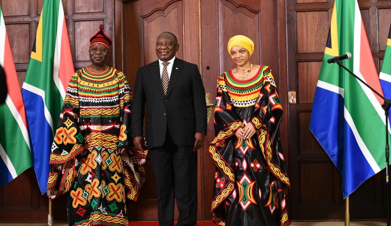 President Ramaphosa with His Excellency Mr Anu’a-Gheyle Solomon Azoh-Mbi, High Commissioner of the Republic of #Cameroon