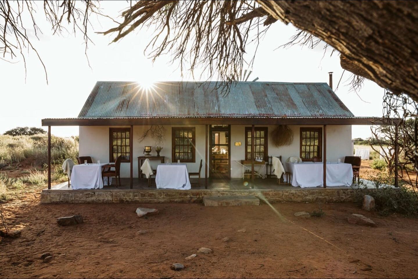 Restaurant Klein JAN in the Kalahari WINS World Hidden Gem Award at Paris Gala Event