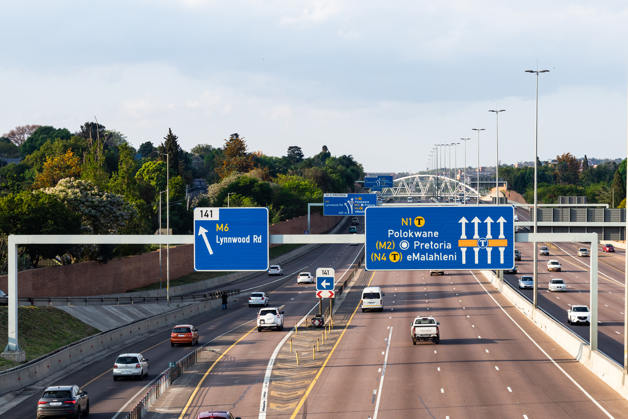 N1 north freeway overhead direction signs, Pretoria, South Africa