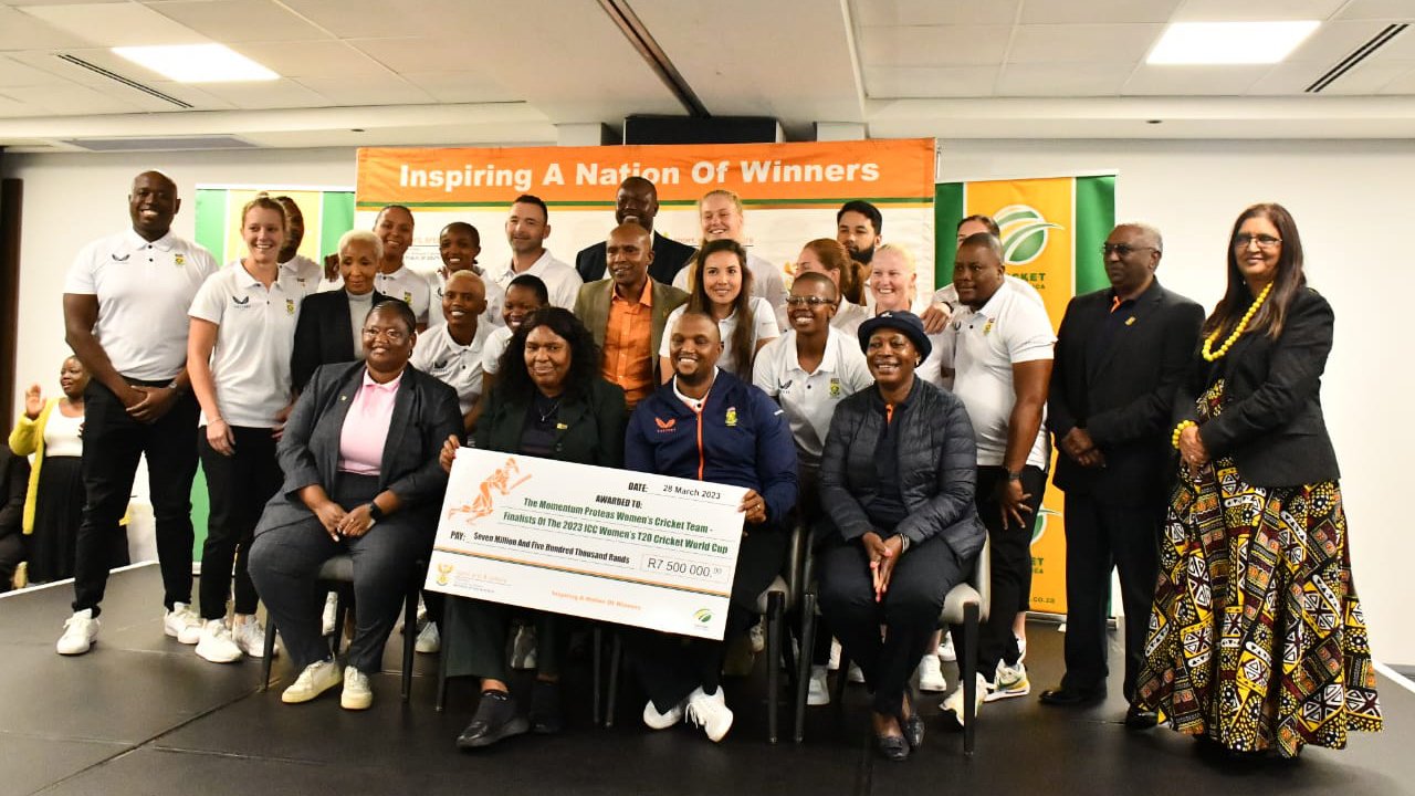 Proteas Women rewarded for their excellence in cricket - SAPeople