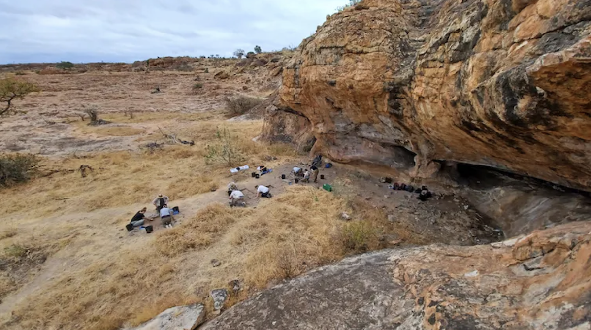 Archaeologists, Little Muck Shelter, in the Mapungubwe National Park, South Africa.