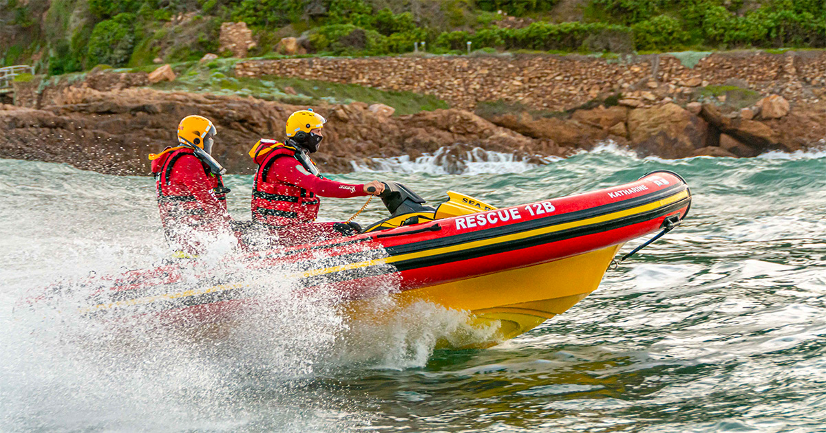 Award-winning NSRI JetRIB rescue craft stolen and destroyed by fire