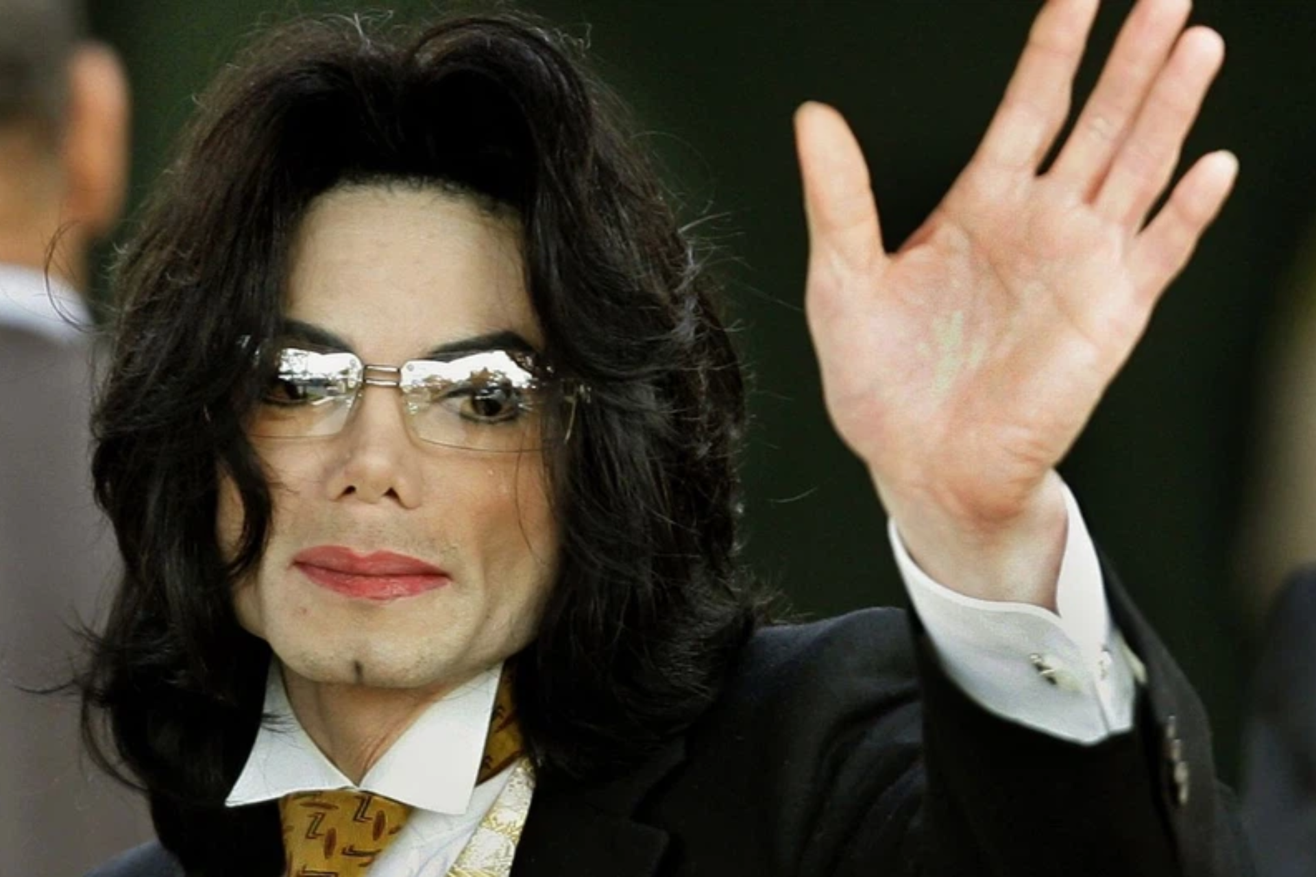 Michael Jackson's moonwalk hat up for auction