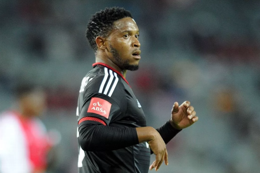 Orlando Pirates star retires