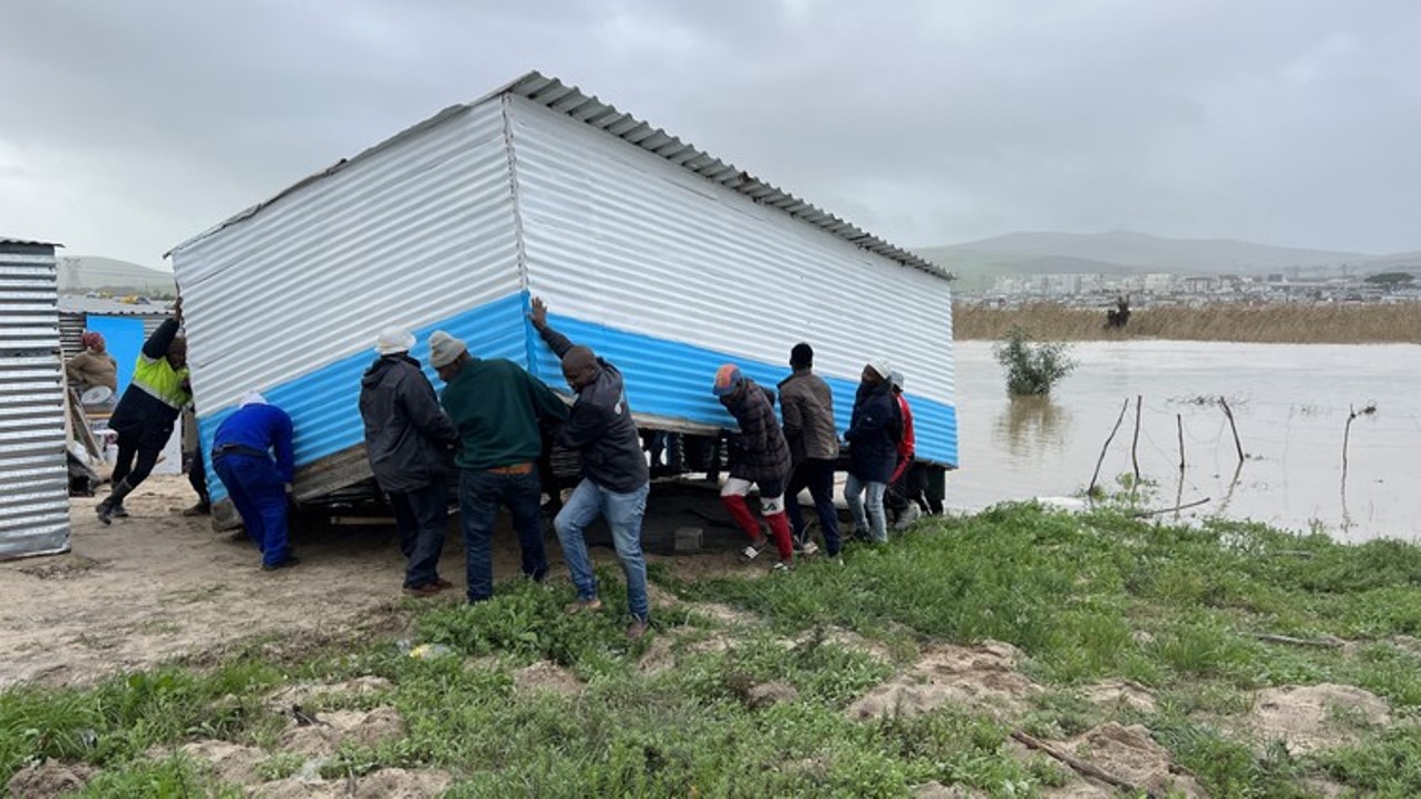 Blankets and food needed in Cape Town’s flooded informal settlements