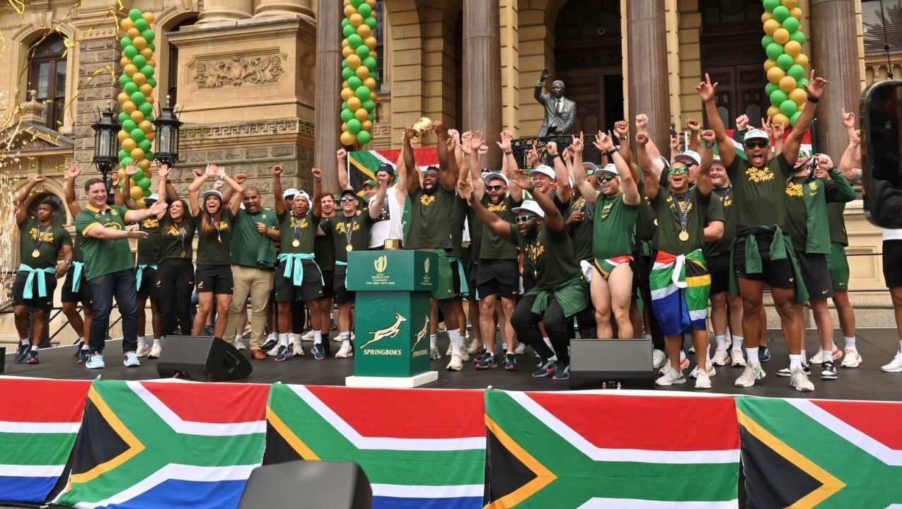 Capetonians turn out in tens of thousands to celebrate Springboks victory