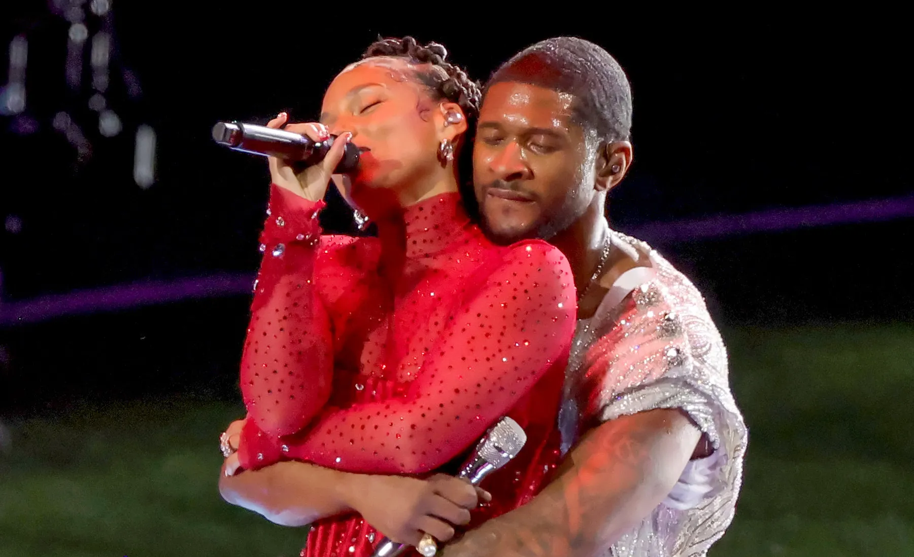 Usher opens up about Alicia Keys Super Bowl hug - SAPeople - Worldwide  South African News