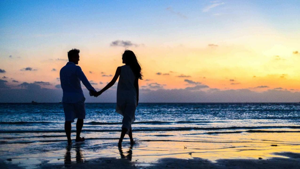 Survey finds that many South Africans travel abroad to find love!