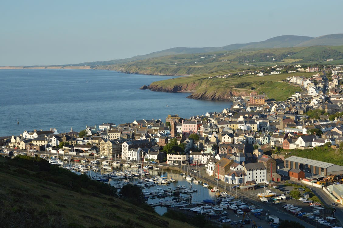 Isle of Man calls for South Africans