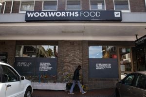 Woolworths opening dark stores