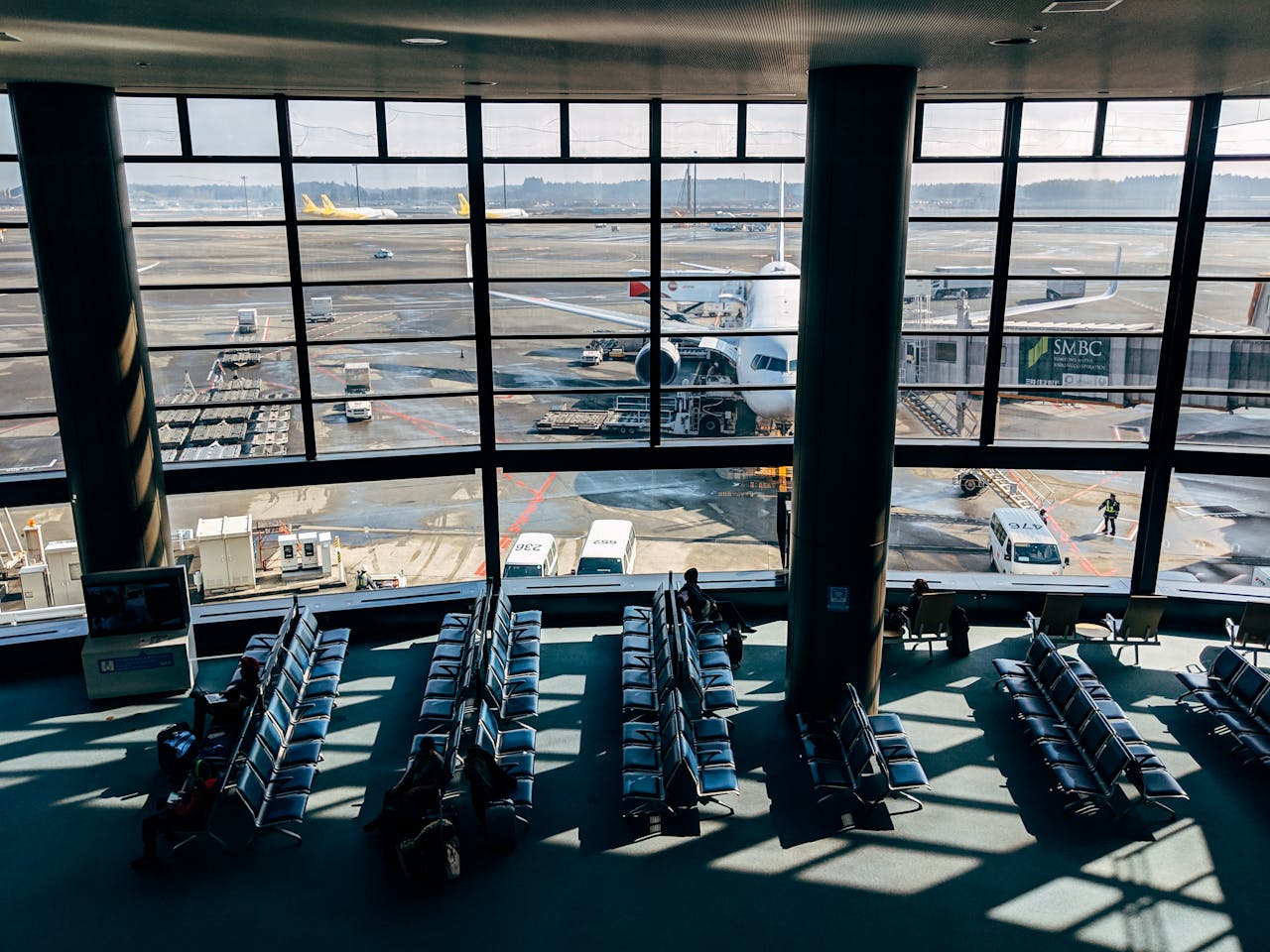 Airport lounges are a significant component of air travel, offering travellers a respite from crowded terminals and a little comfort before boarding a flight. Image: Pexels