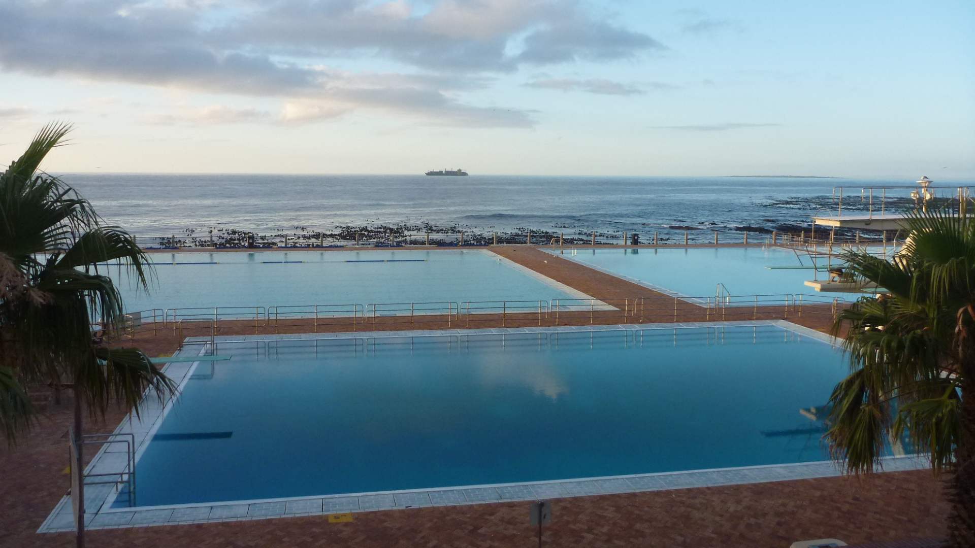 sea point swimming pool