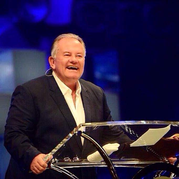 South African evangelical pastor, Ray McCauley, who founded the Rhema Bible Church, has died aged 75 according to his family.