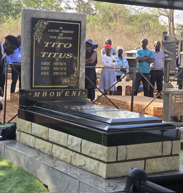 Tito Mboweni tombstone