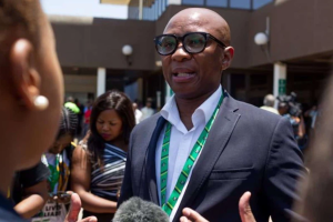 ormer Sport, Arts and Culture Minister Zizi Kodwa.