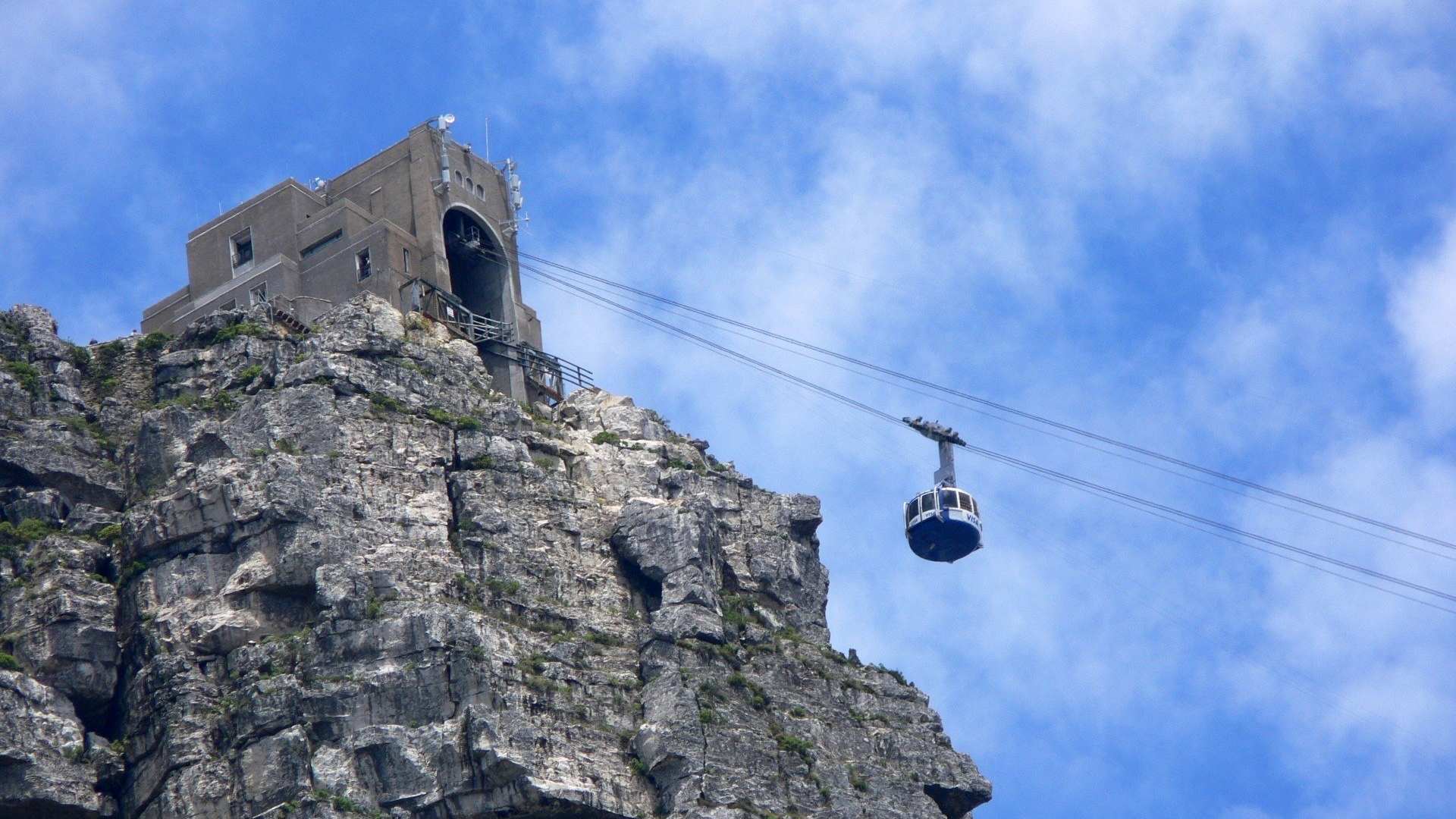 Table mountain cableway