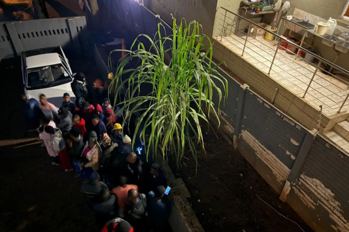 Authorities found 90 undocumented foreign nationals living in makeshift rooms during a raid on a house in Houghton, Johannesburg. Image: X via City of Johannesburg MMC of public safety