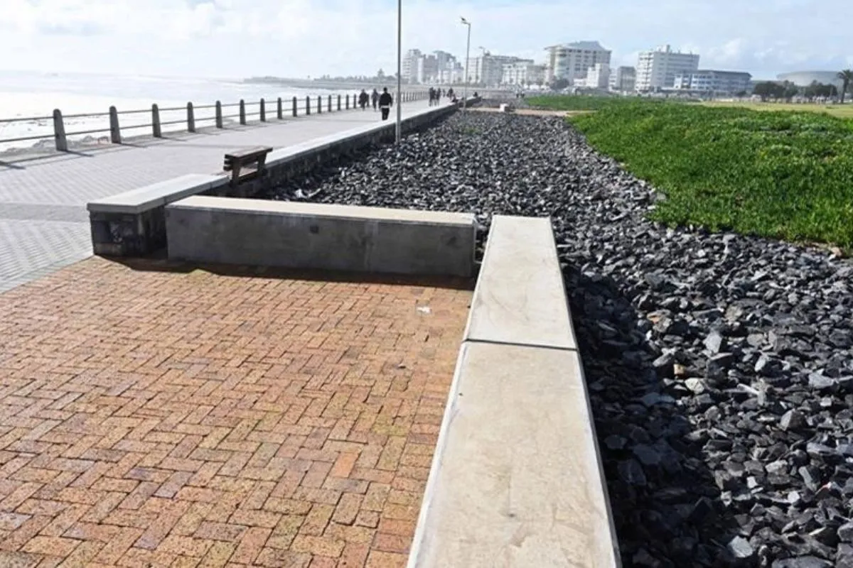 Upgrades along the Sea Point Promenade are complete.