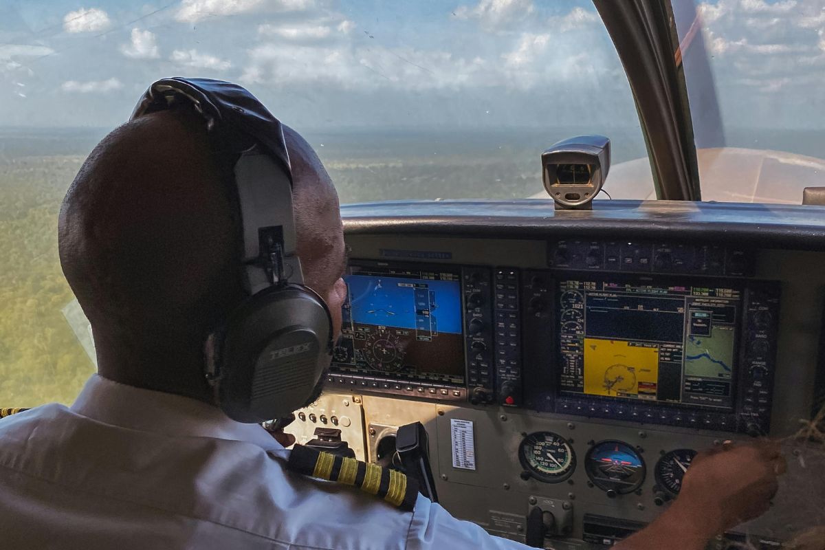 Tanzanian aviation students flying to SA