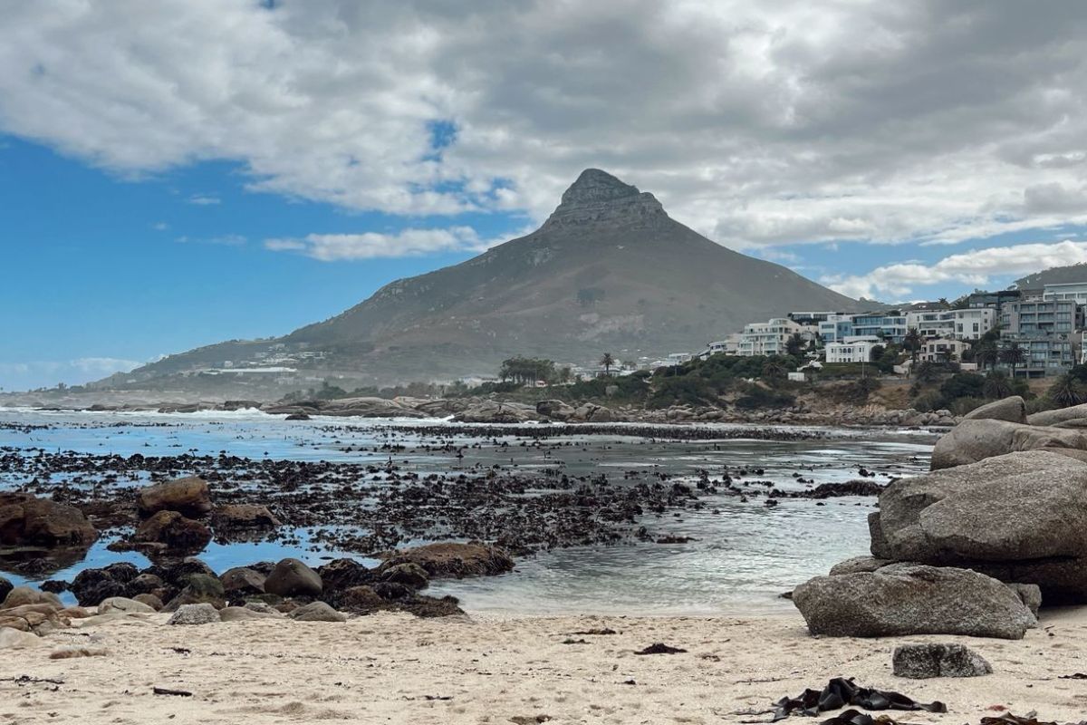 Photo of Beta Beach with Lion Head in the back ground. The Cape Town lifestyle